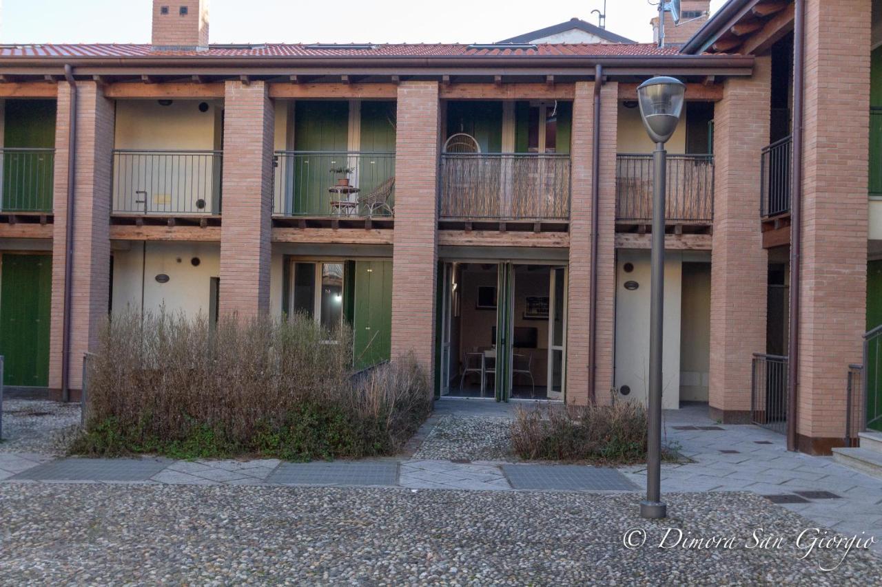 Dimora San Giorgio - Vicino Leolandia E Bergamo Lägenhet Bonate Sotto Exteriör bild